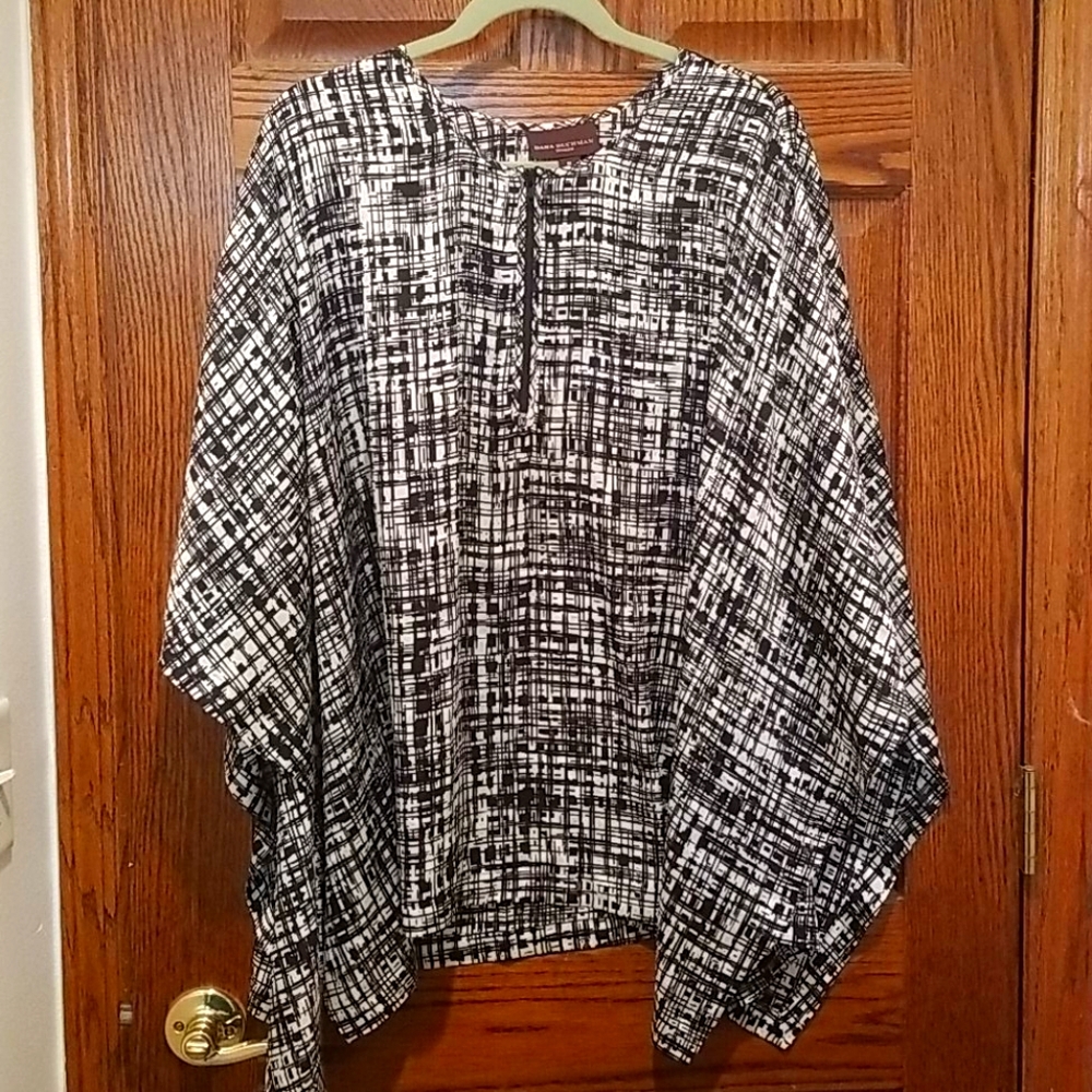 Dana Buchman Black and White Poncho Blouse